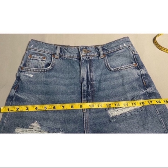 Zara The 90s Bermuda Shorts - Picture 6 of 8